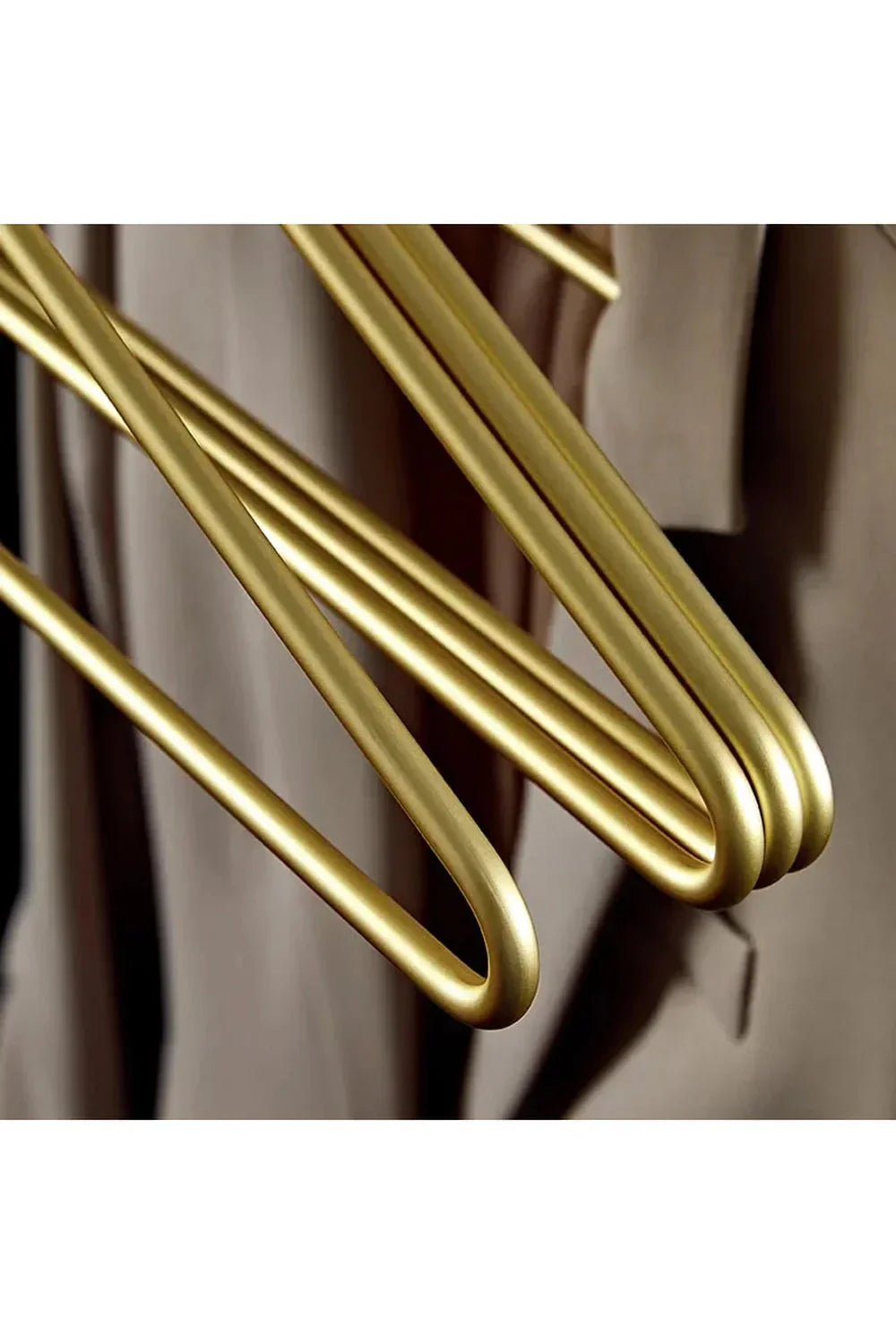 Luxe Metal Hanger for Stylish Clothing Organization